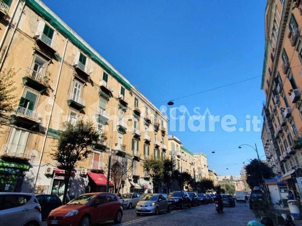 appartamento in vendita a Napoli in zona Stella