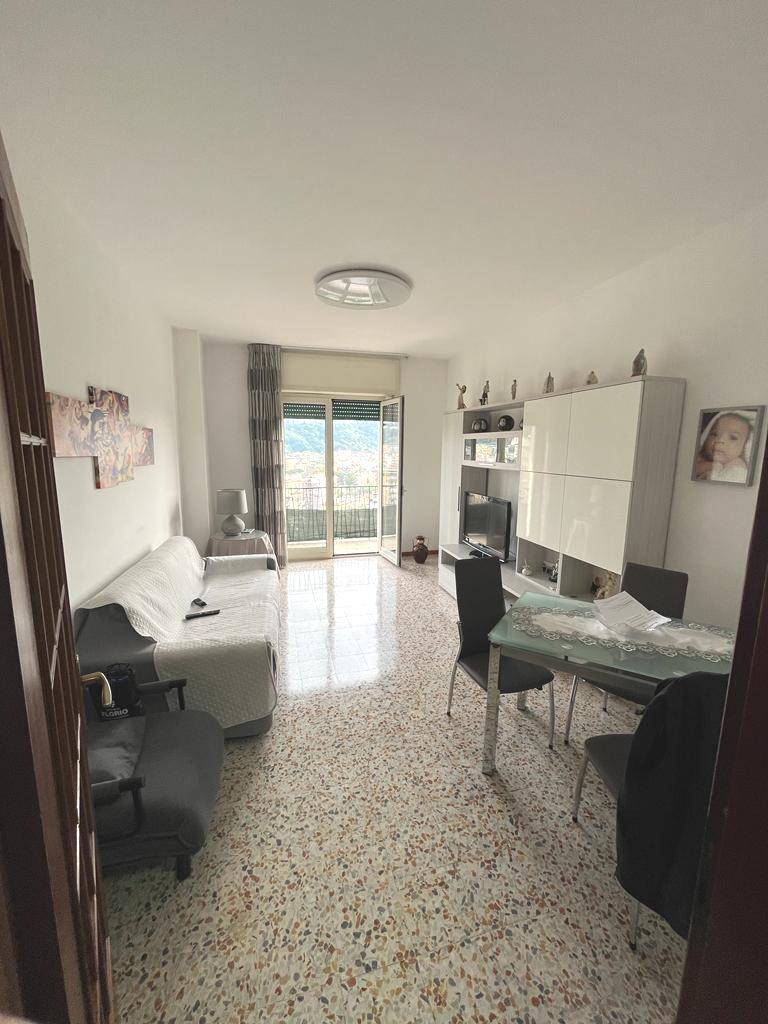 appartamento in vendita a Napoli in zona Fuorigrotta