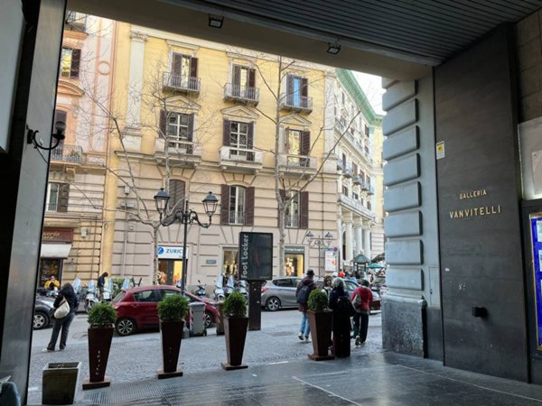 appartamento in vendita a Napoli in zona Vomero