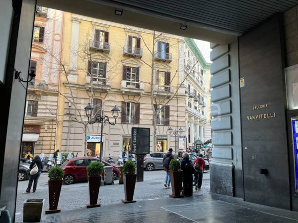 appartamento in vendita a Napoli in zona Vomero