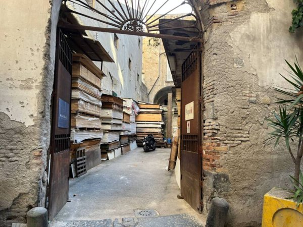 casa indipendente in vendita a Napoli