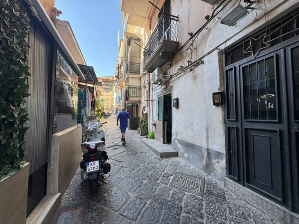 appartamento in vendita a Napoli