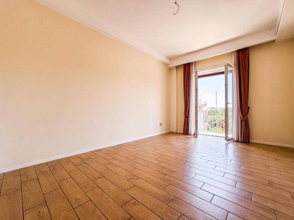 appartamento in vendita a Napoli in zona Capodimonte / Colli Aminei