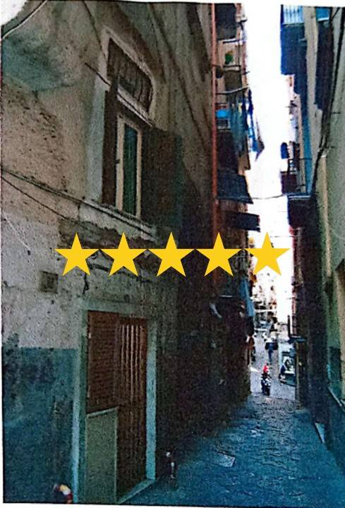 appartamento in vendita a Napoli in zona Pendino / San Giuseppe