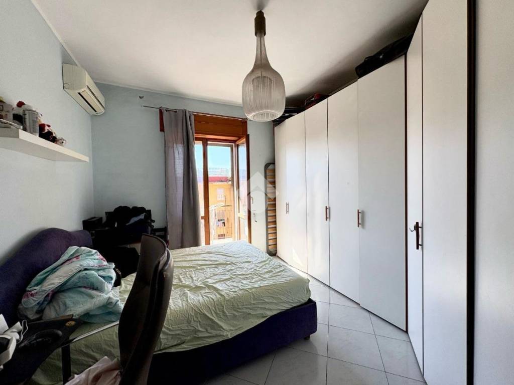 appartamento in vendita a Napoli in zona San Ferdinando