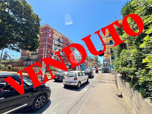 appartamento in vendita a Napoli in zona Bagnoli
