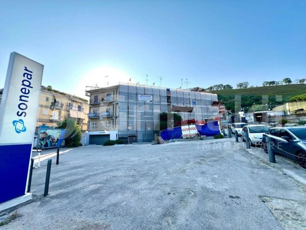 appartamento in vendita a Napoli in zona Bagnoli