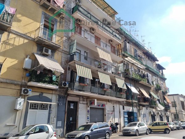 appartamento in vendita a Napoli in zona San Lorenzo