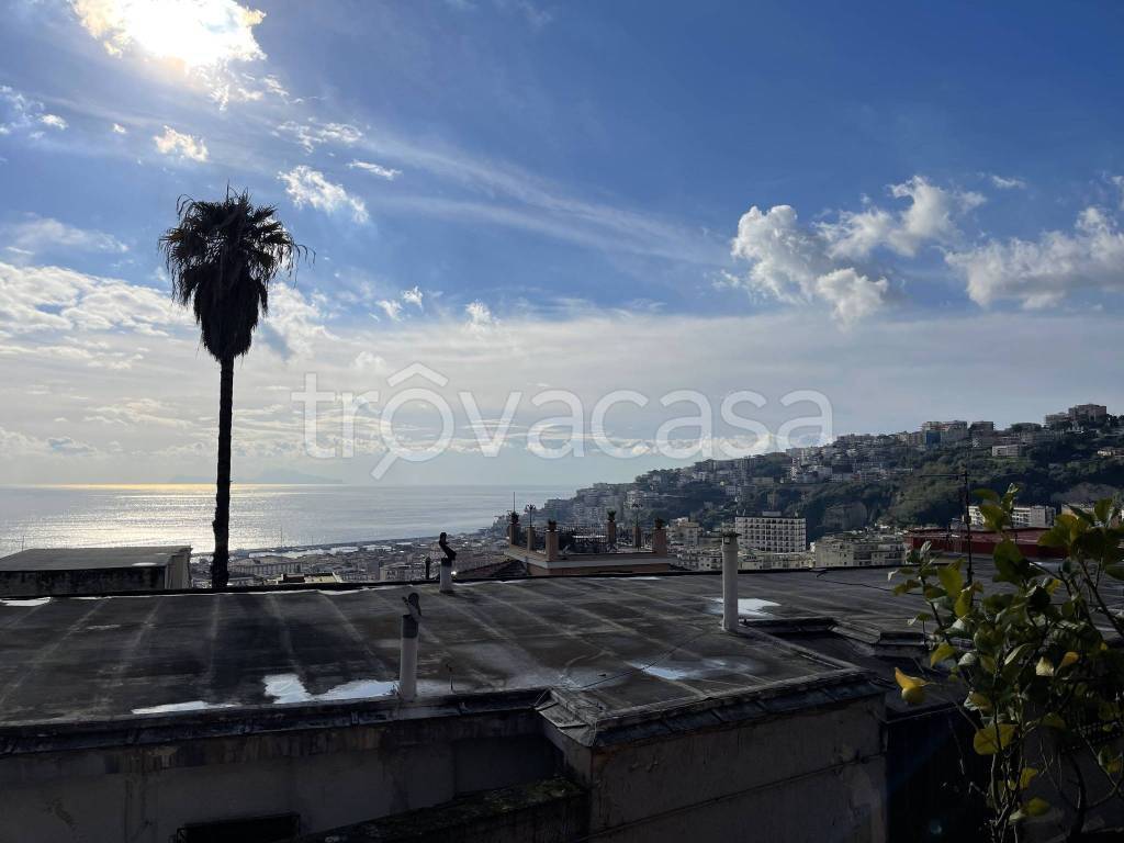appartamento in vendita a Napoli in zona Vomero