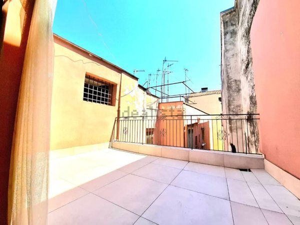 appartamento in vendita a Napoli in zona Pendino / San Giuseppe