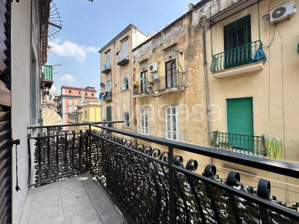 appartamento in vendita a Napoli in zona Pendino / San Giuseppe