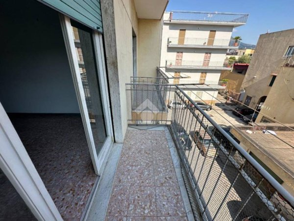 appartamento in vendita a Napoli in zona Ponticelli