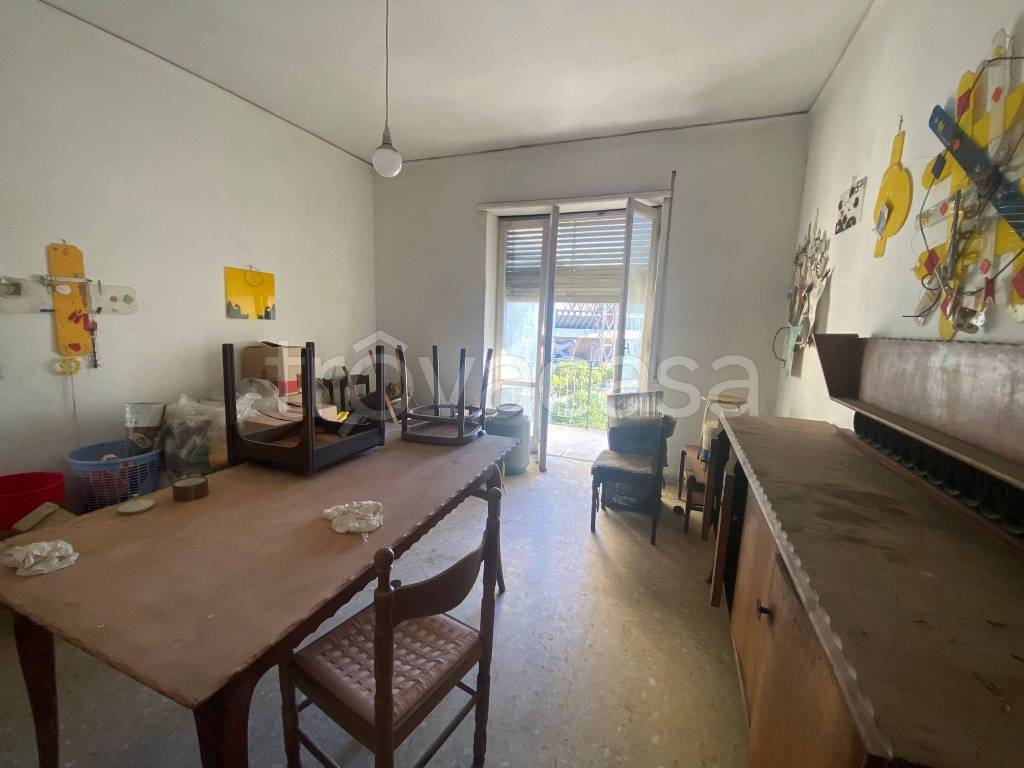 appartamento in vendita a Napoli in zona Fuorigrotta
