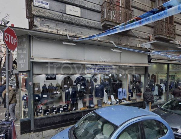 negozio in vendita a Napoli in zona Pendino / San Giuseppe