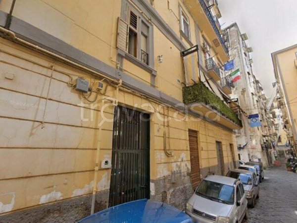appartamento in vendita a Napoli in zona Mercato