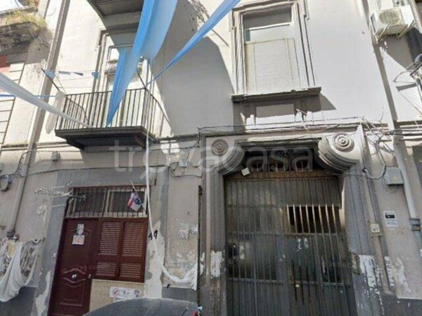 appartamento in vendita a Napoli in zona Mercato