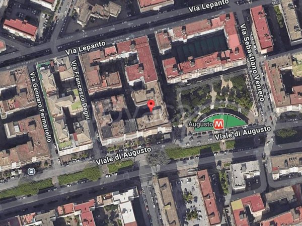 appartamento in vendita a Napoli in zona Pendino / San Giuseppe