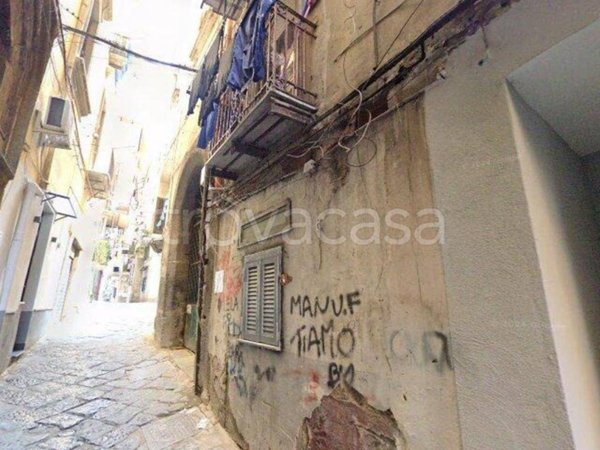 appartamento in vendita a Napoli in zona Mercato
