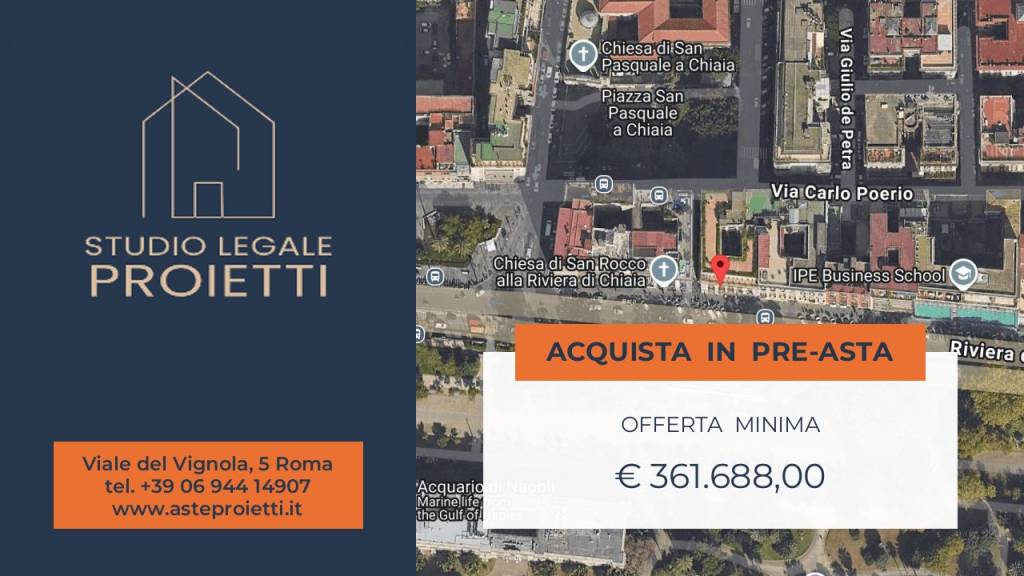 appartamento in vendita a Napoli in zona Chiaia