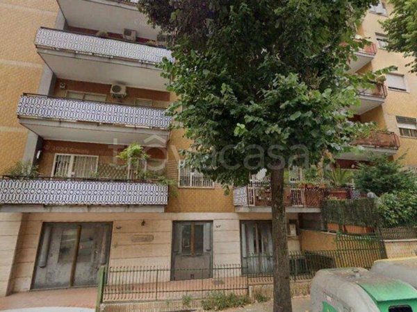 appartamento in vendita a Napoli in zona Arenella