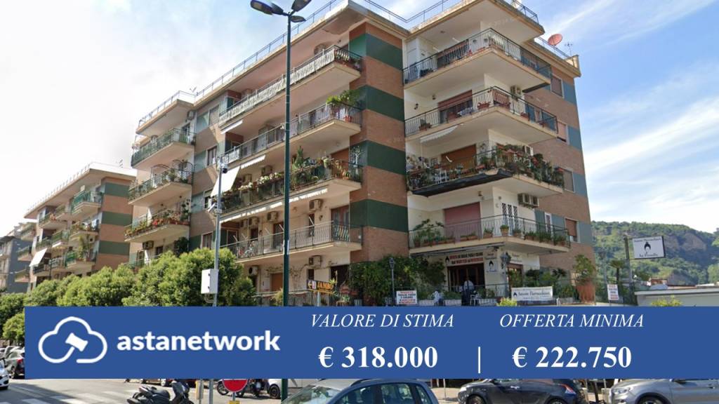appartamento in vendita a Napoli in zona Soccavo