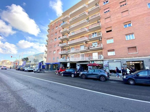 appartamento in vendita a Napoli in zona Fuorigrotta