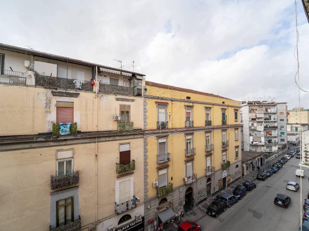 appartamento in vendita a Napoli in zona San Giovanni a Teduccio