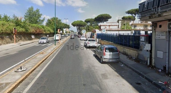 appartamento in vendita a Napoli in zona Pianura
