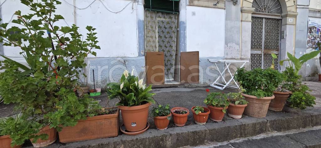 appartamento in vendita a Napoli in zona Fuorigrotta