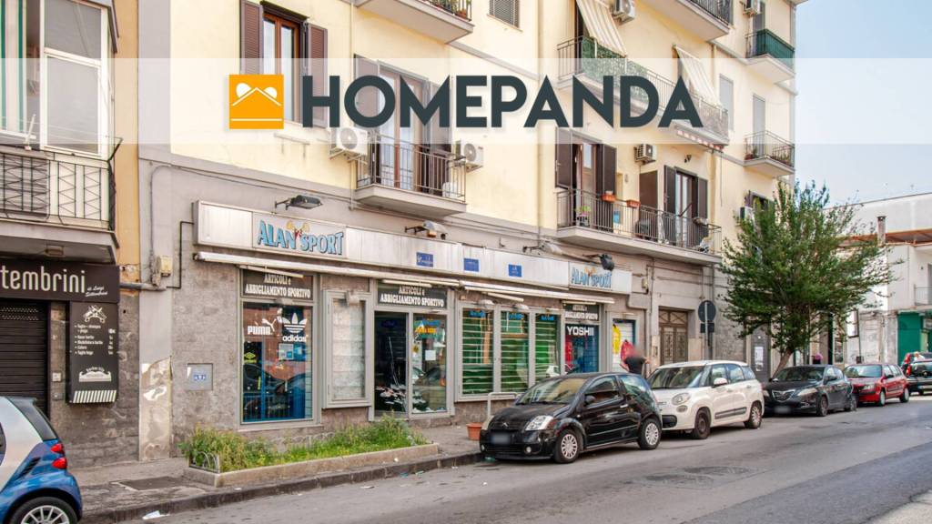 appartamento in vendita a Napoli in zona Stella