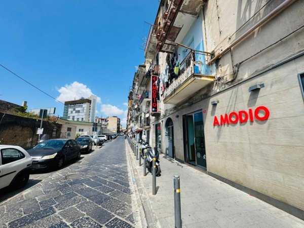 appartamento in vendita a Napoli in zona Pendino / San Giuseppe