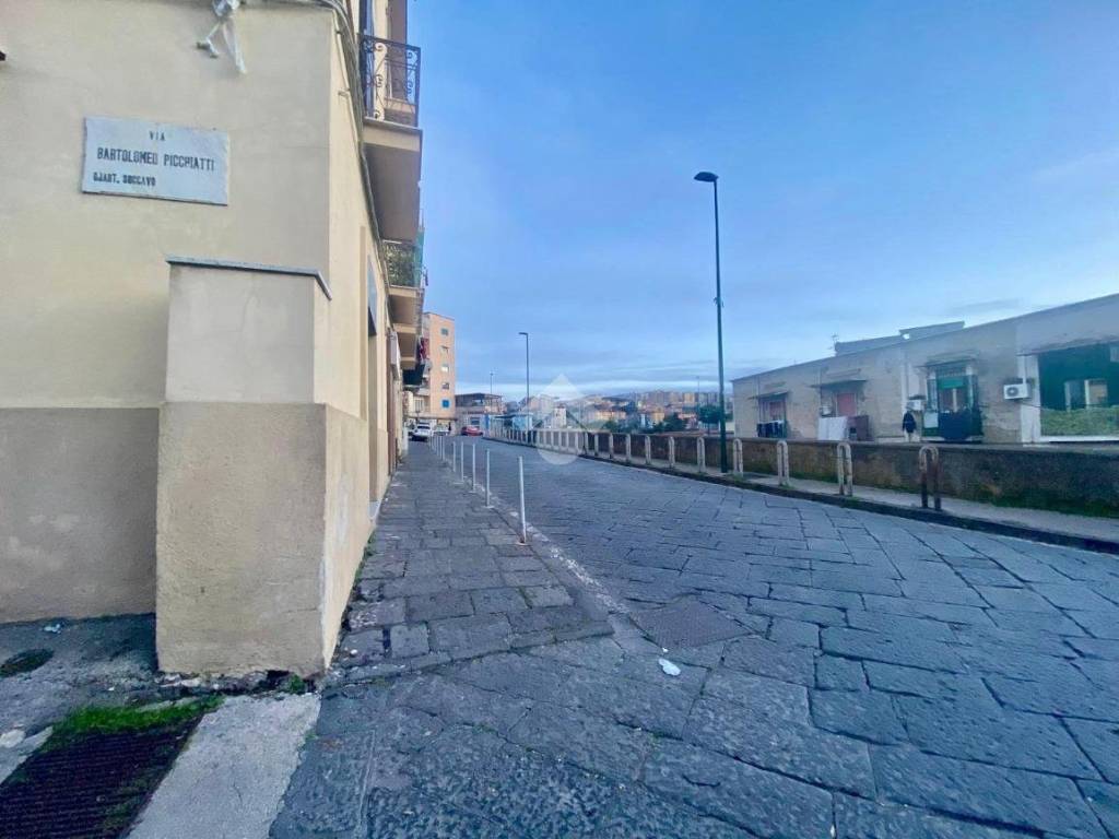 appartamento in vendita a Napoli in zona Pianura