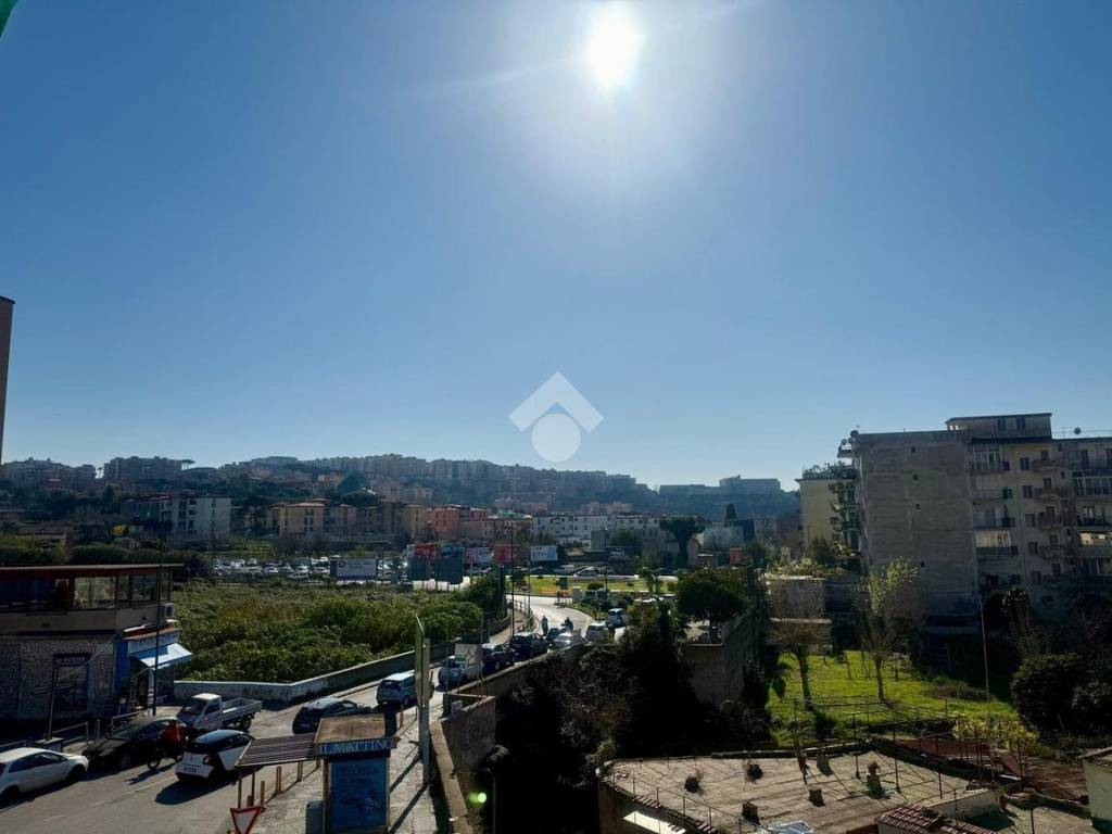 appartamento in vendita a Napoli in zona Soccavo