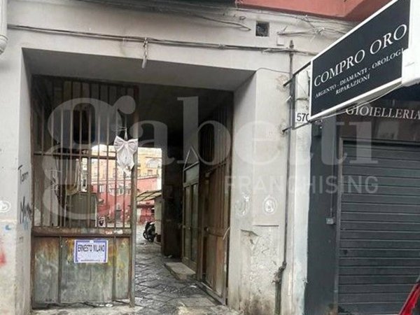 appartamento in vendita a Napoli in zona San Giovanni a Teduccio