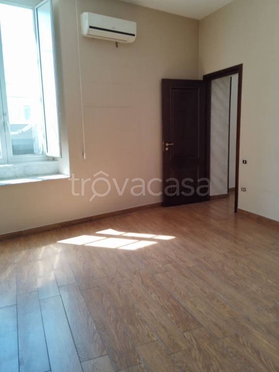 appartamento in vendita a Napoli in zona Pendino / San Giuseppe