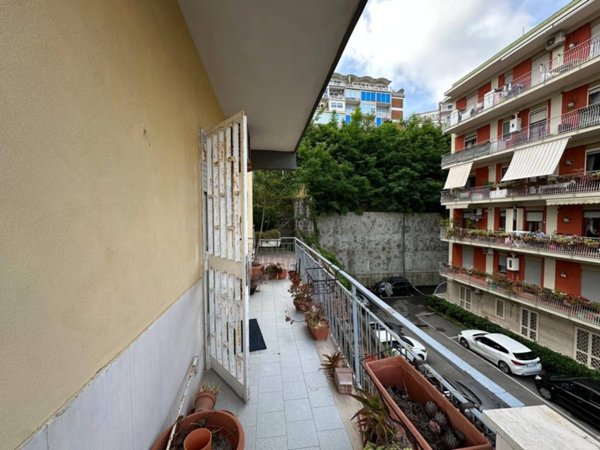 appartamento in vendita a Napoli in zona Posillipo