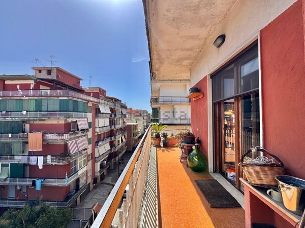 appartamento in vendita a Napoli in zona Pianura