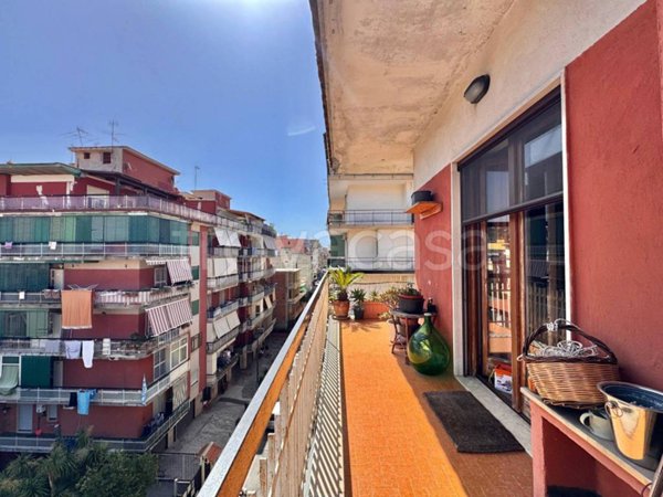 appartamento in vendita a Napoli in zona Pianura