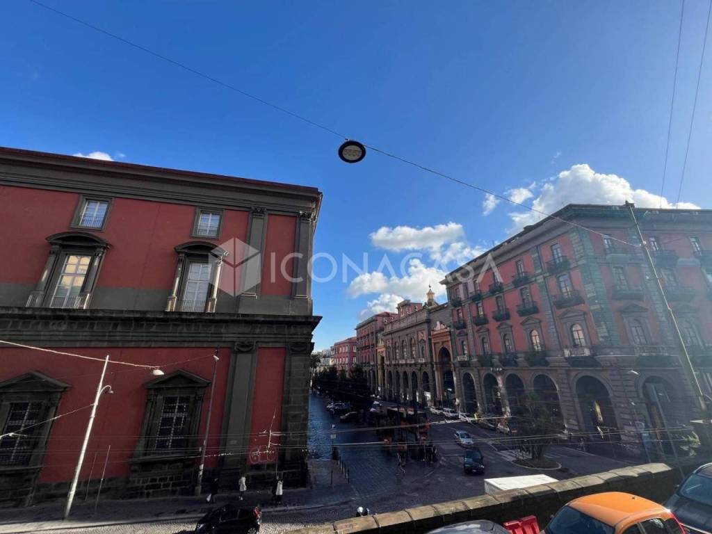appartamento in vendita a Napoli in zona Pendino / San Giuseppe