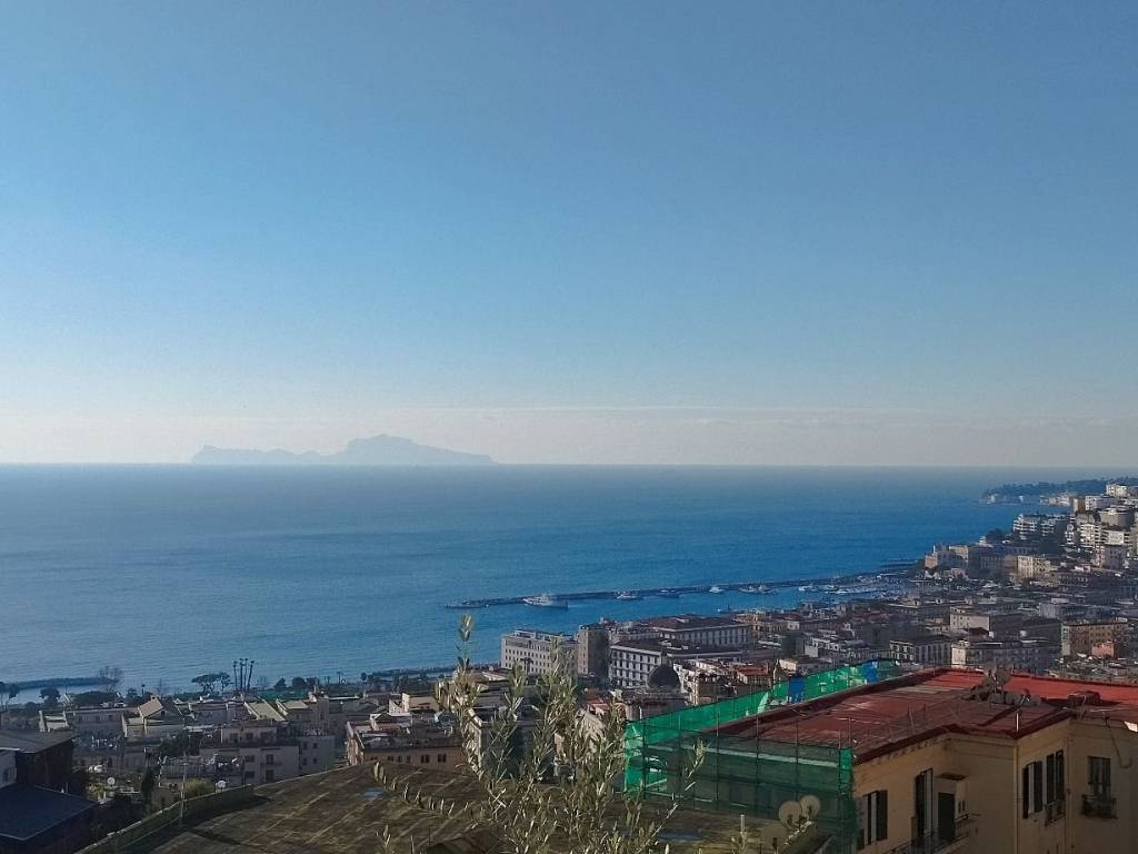 appartamento in vendita a Napoli in zona Vomero