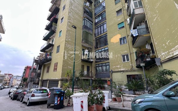 appartamento in vendita a Napoli in zona Fuorigrotta