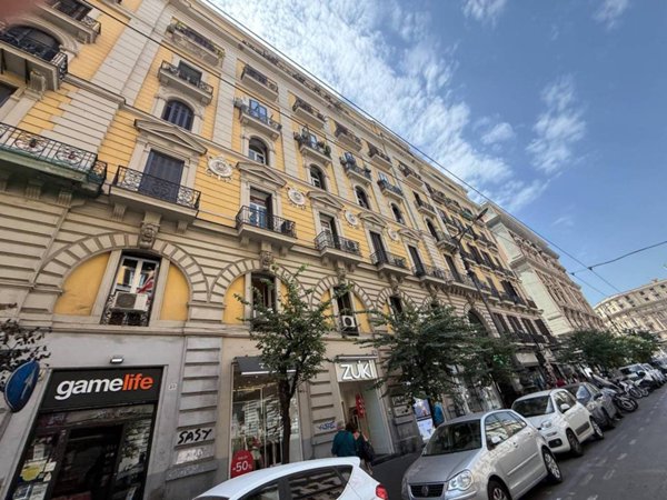 appartamento in vendita a Napoli in zona Pendino / San Giuseppe