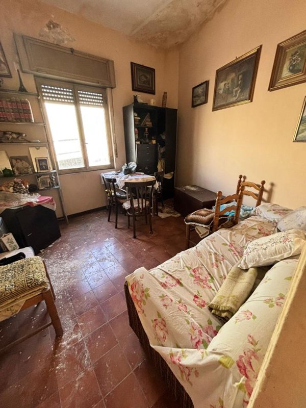 appartamento in vendita a Napoli in zona San Lorenzo
