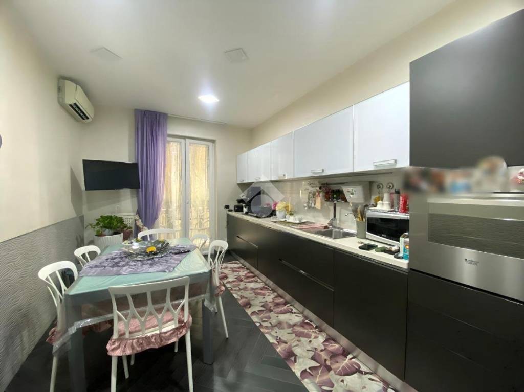 appartamento in vendita a Napoli in zona Secondigliano