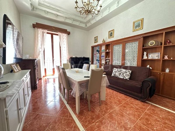 appartamento in vendita a Napoli in zona Pendino / San Giuseppe