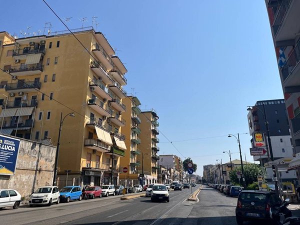 appartamento in vendita a Napoli in zona Poggioreale