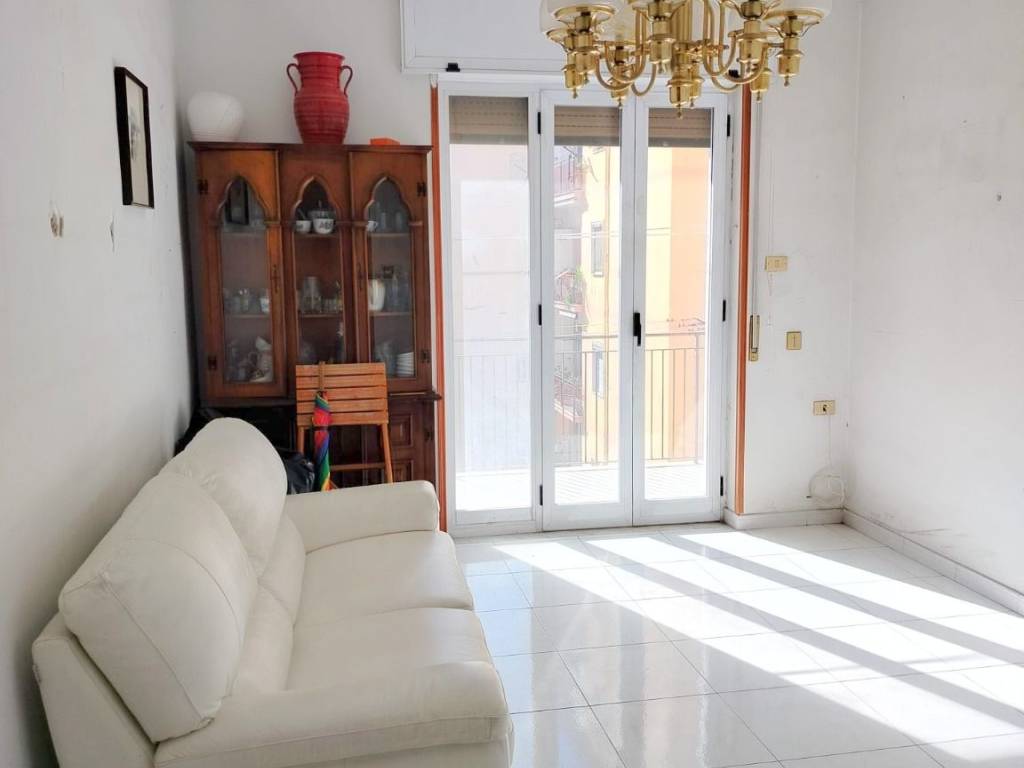appartamento in vendita a Napoli in zona Barra