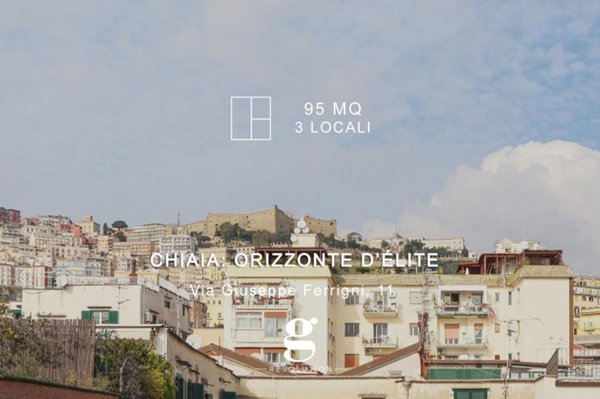 appartamento in vendita a Napoli in zona Chiaia