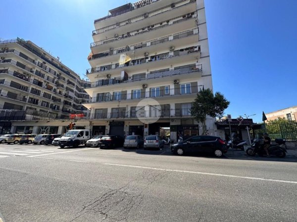 appartamento in vendita a Napoli in zona Fuorigrotta