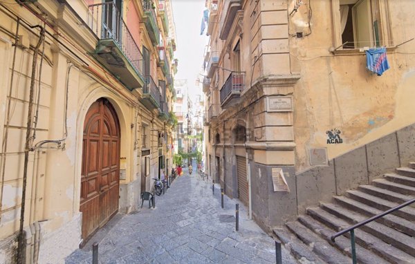 rudere in vendita a Napoli